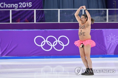マーク・ロバーツ