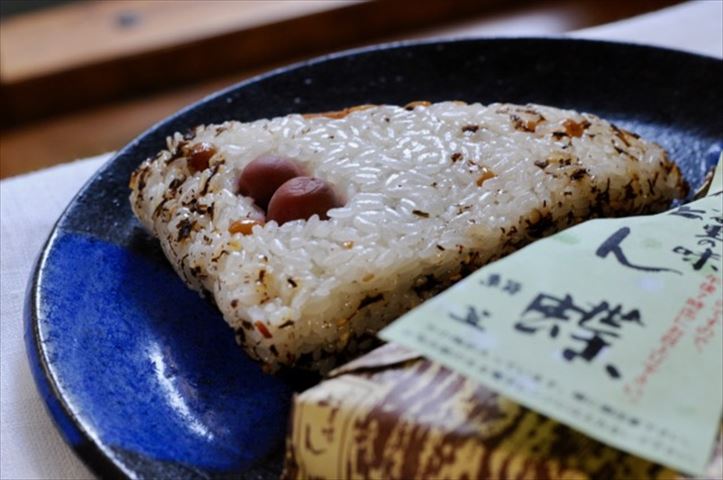 関西旅行で食べて欲しい 大阪の名物おこわ 衣笠のとん蝶 ニコニコニュース