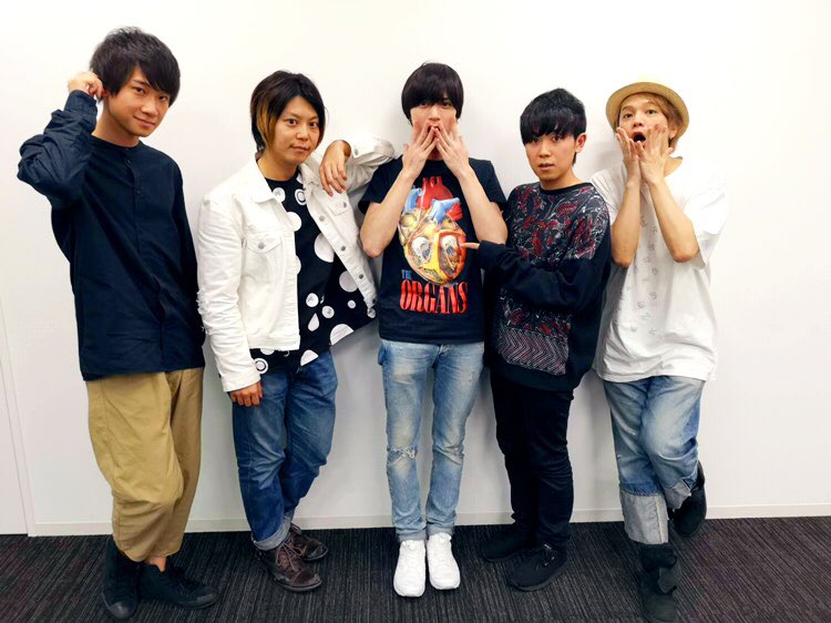 ほんとに偶然 あんスタ Knights声優5人が 偶然 揃ったという写真