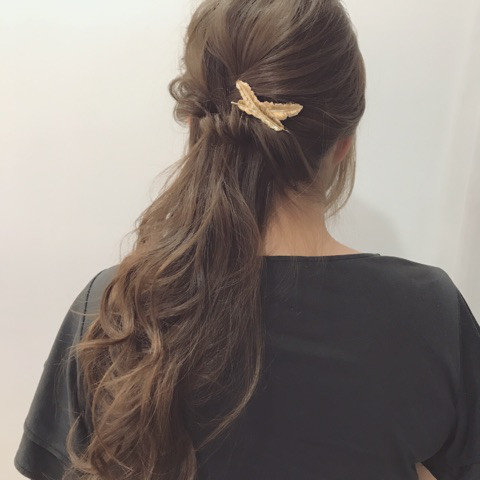 ちょっとズラして色気up サイド寄せアレンジ ニコニコニュース