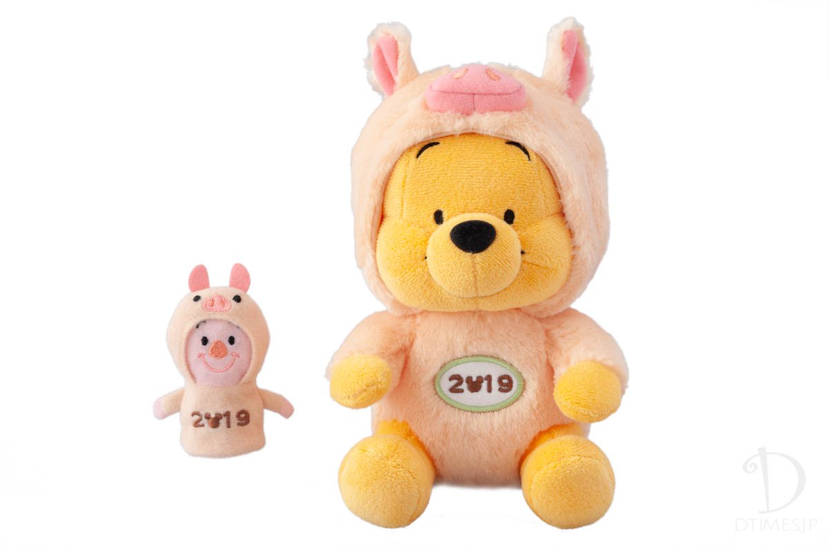 亥コスチュームのぬいぐるみ！“東京ディズニーリゾートのお正月2019”スペシャルグッズ ニコニコニュース