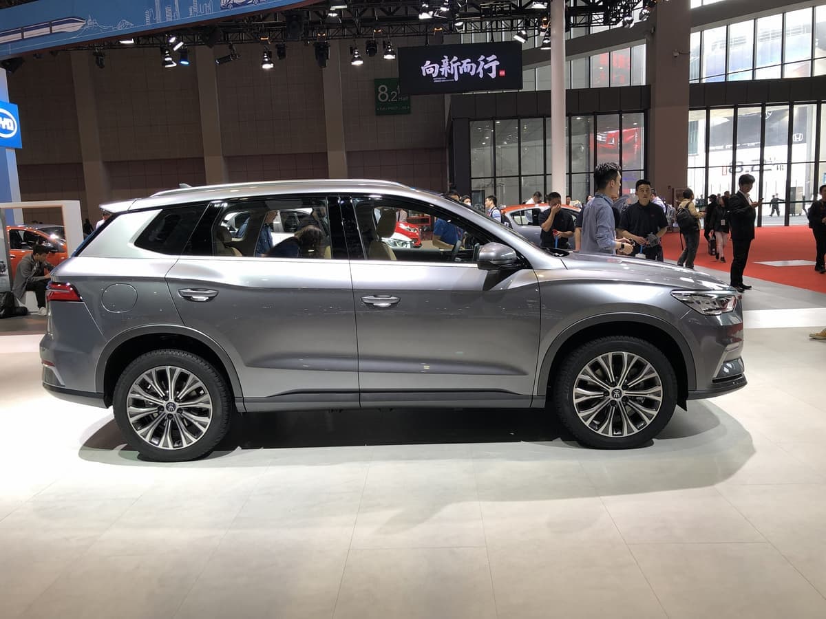 上海モーターショーに出展されている中国車が日本車を越えるクオリティ