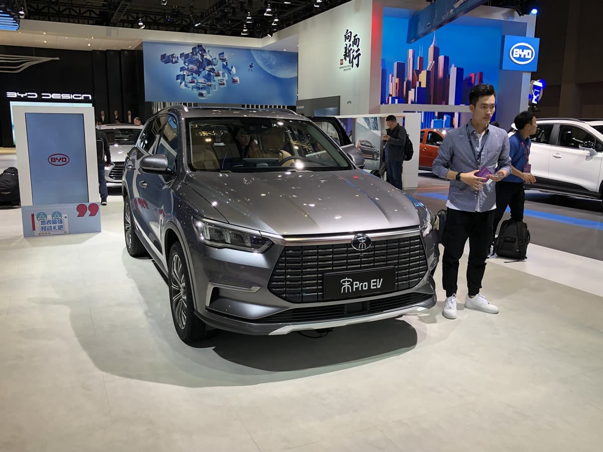 上海モーターショーに出展されている中国車が日本車を越えるクオリティ