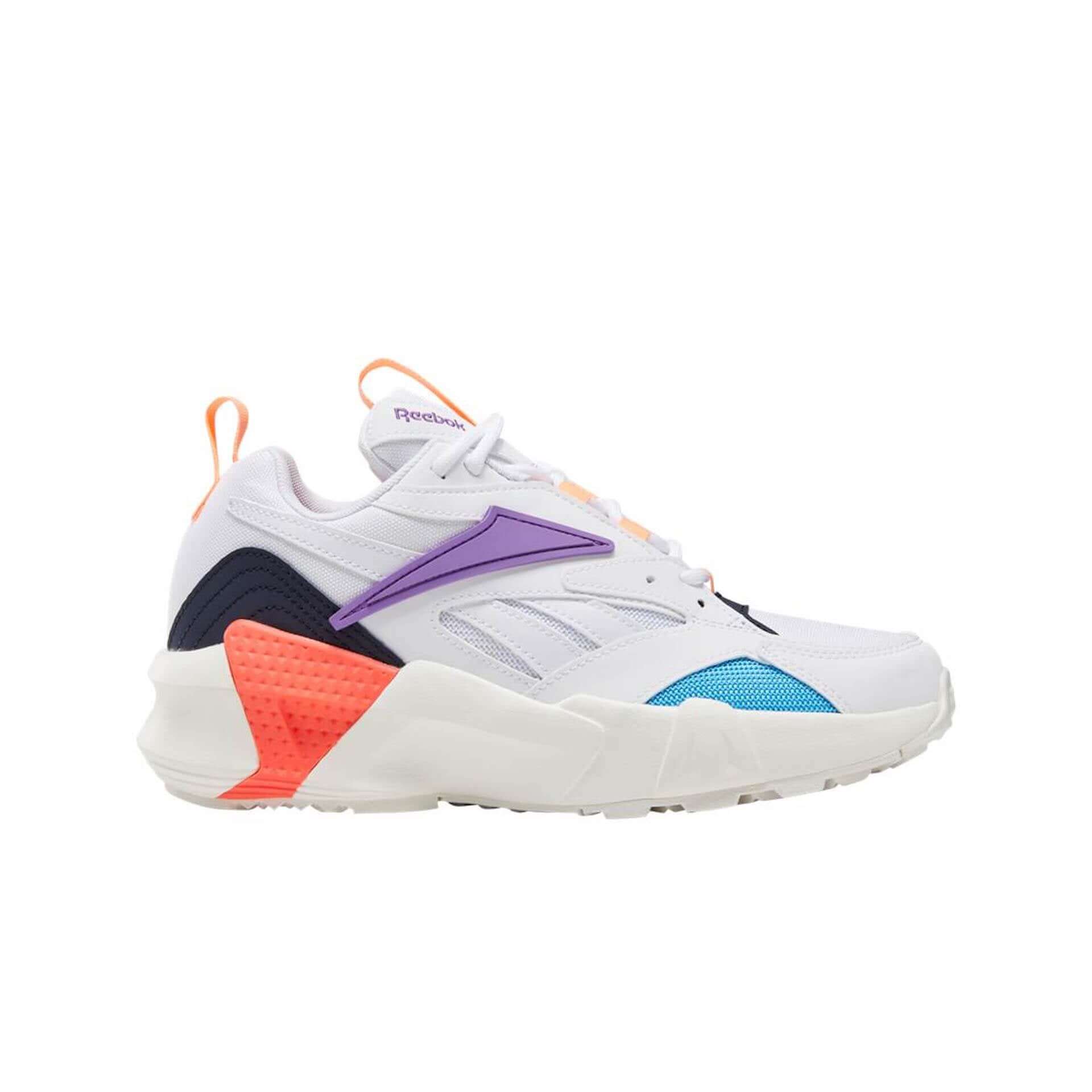reebok b
