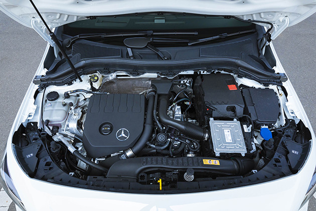 【ＣＨＥＣＫ　ＰＯＩＮＴ２】搭載エンジンは１.３リットル直４ターボ。トランスミッションは７速デュアルクラッチ