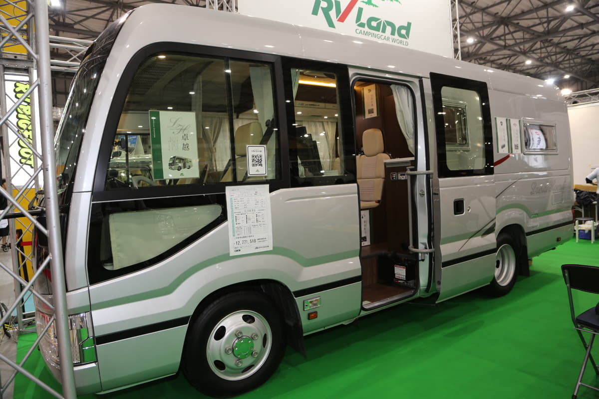 日本で本格的キャンピングカーが欧米ほど普及しない理由と対策