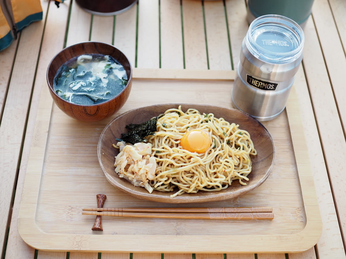 冬のファミリーキャンプに手軽で最適! 2000円以内で3食おやつ付きレシピ