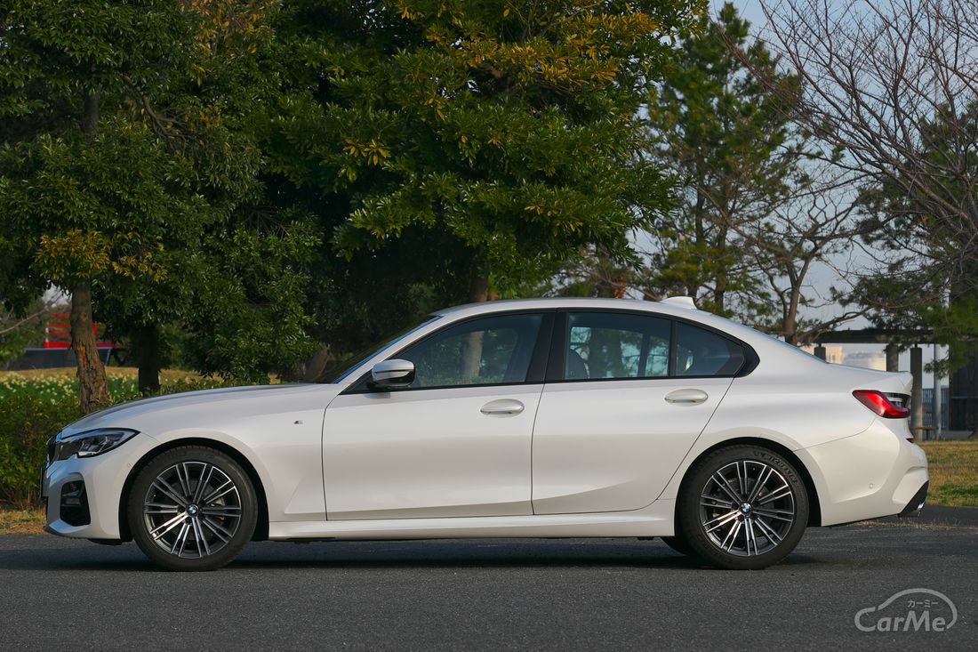 BMW 320d Mスポーツ 萩原文博