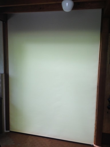 ロールスクリーンをおろしたところ