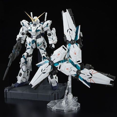 機動戦士ガンダムuc より 最終決戦シーンで印象的な グリーンのサイコフレームのユニコーンガンダムpgの再販が決定 ニコニコニュース