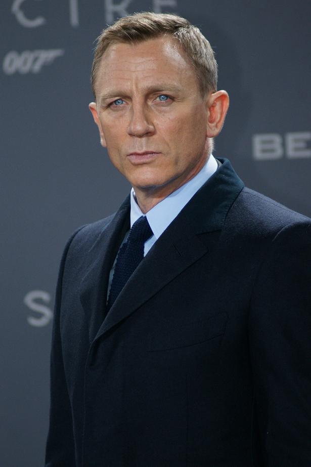 50歳でパパになった 007 俳優 育児疲れで髪ボーボーのやつれ顔に ニコニコニュース