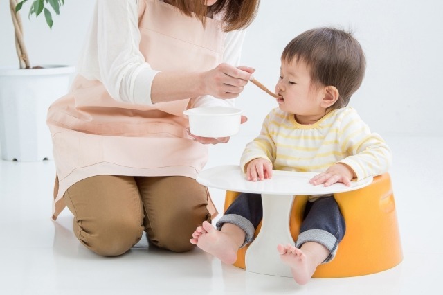 牛乳は離乳食にいつから取り入れる 注意点や離乳食メニューを紹介 ニコニコニュース