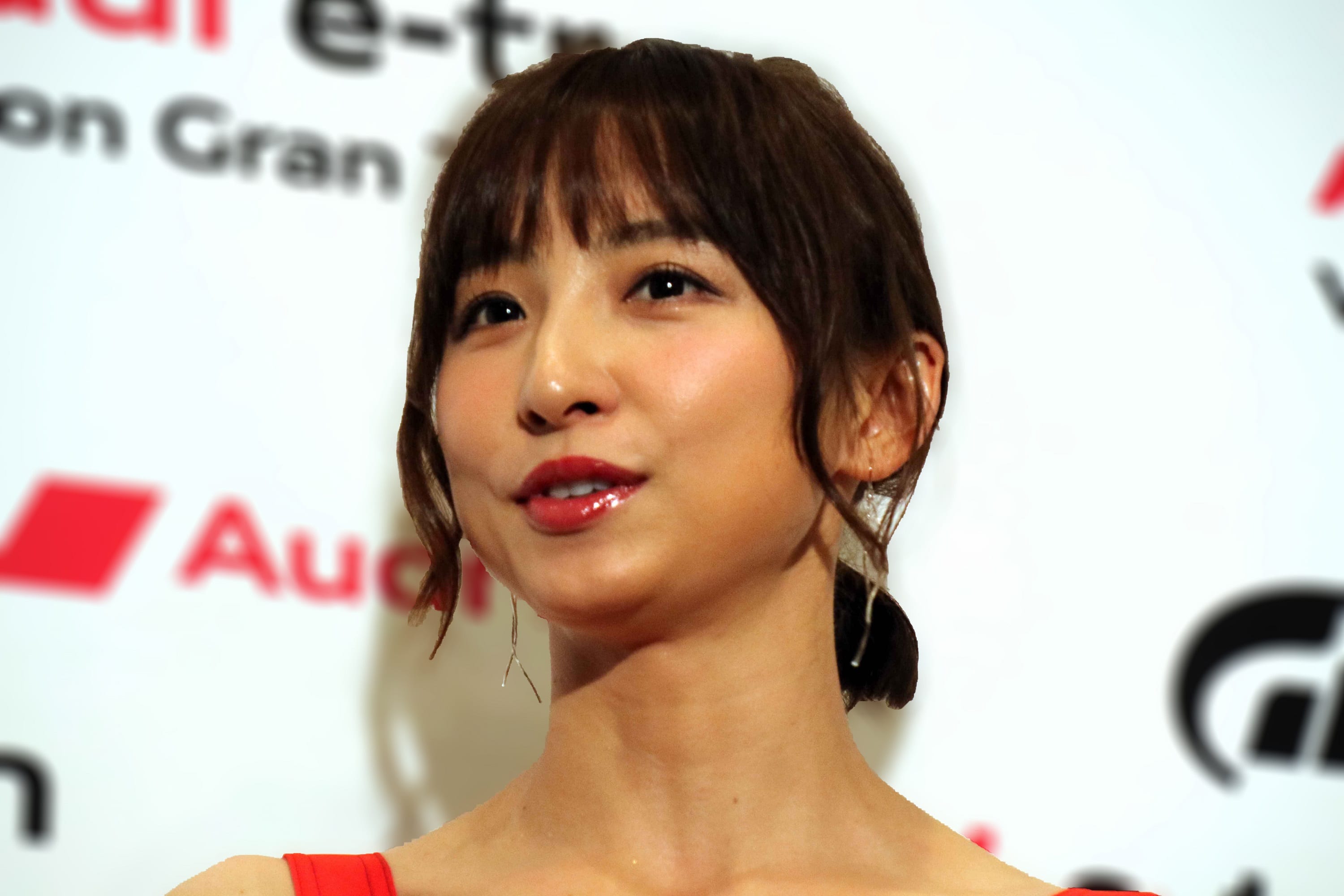 篠田麻里子 時代劇姿のショットを公開 かわいい 似合ってる と