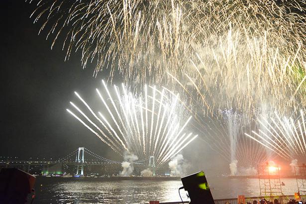 近年 全国の花火大会で続出する 非開催 中止 その背景とは オリンピックイヤーはどうなる ニコニコニュース