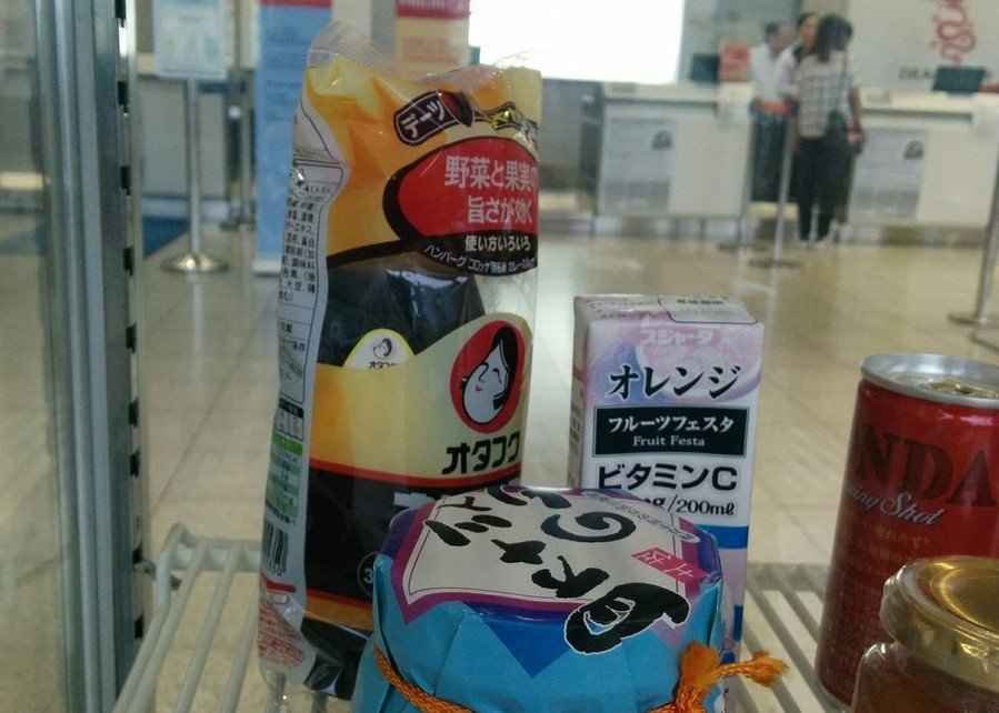 広島空港の持込禁止サンプルに あのソース が なぜ展示していた 空港に聞くと ニコニコニュース