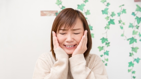 日本人に多い出っ歯 最新のセラミック矯正治療って ニコニコニュース