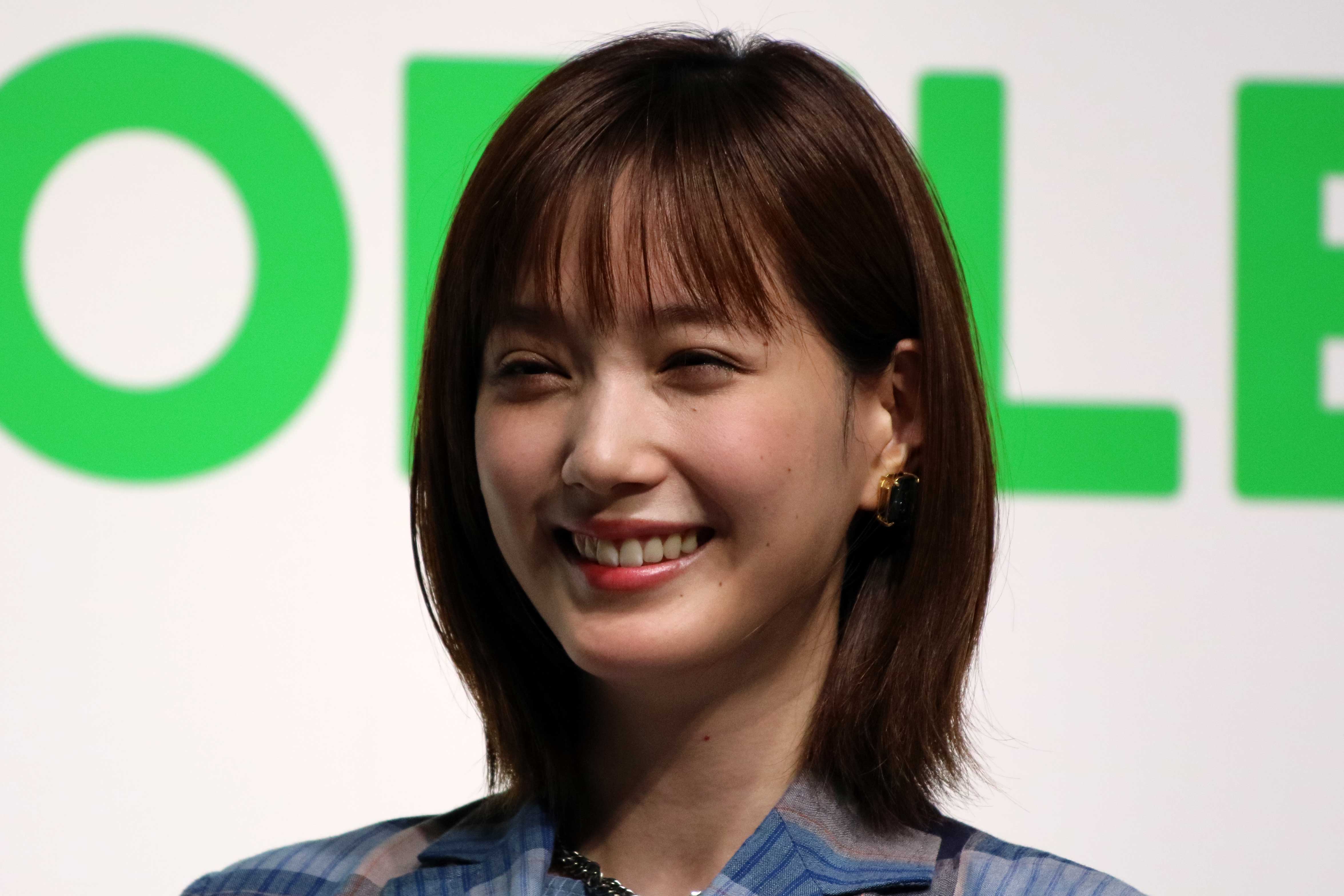 本田翼、ファンとの対話手段が話題に 「ばっさーと直接 ...