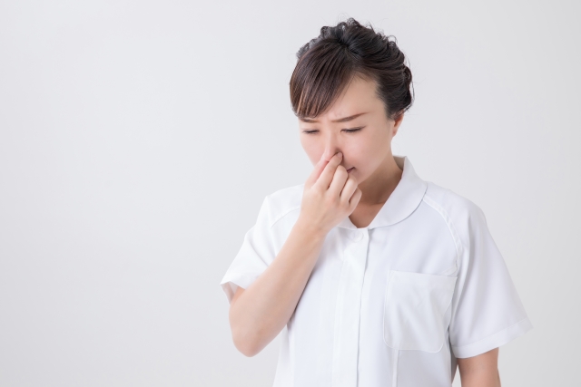 頭皮 臭い 治らない 1945