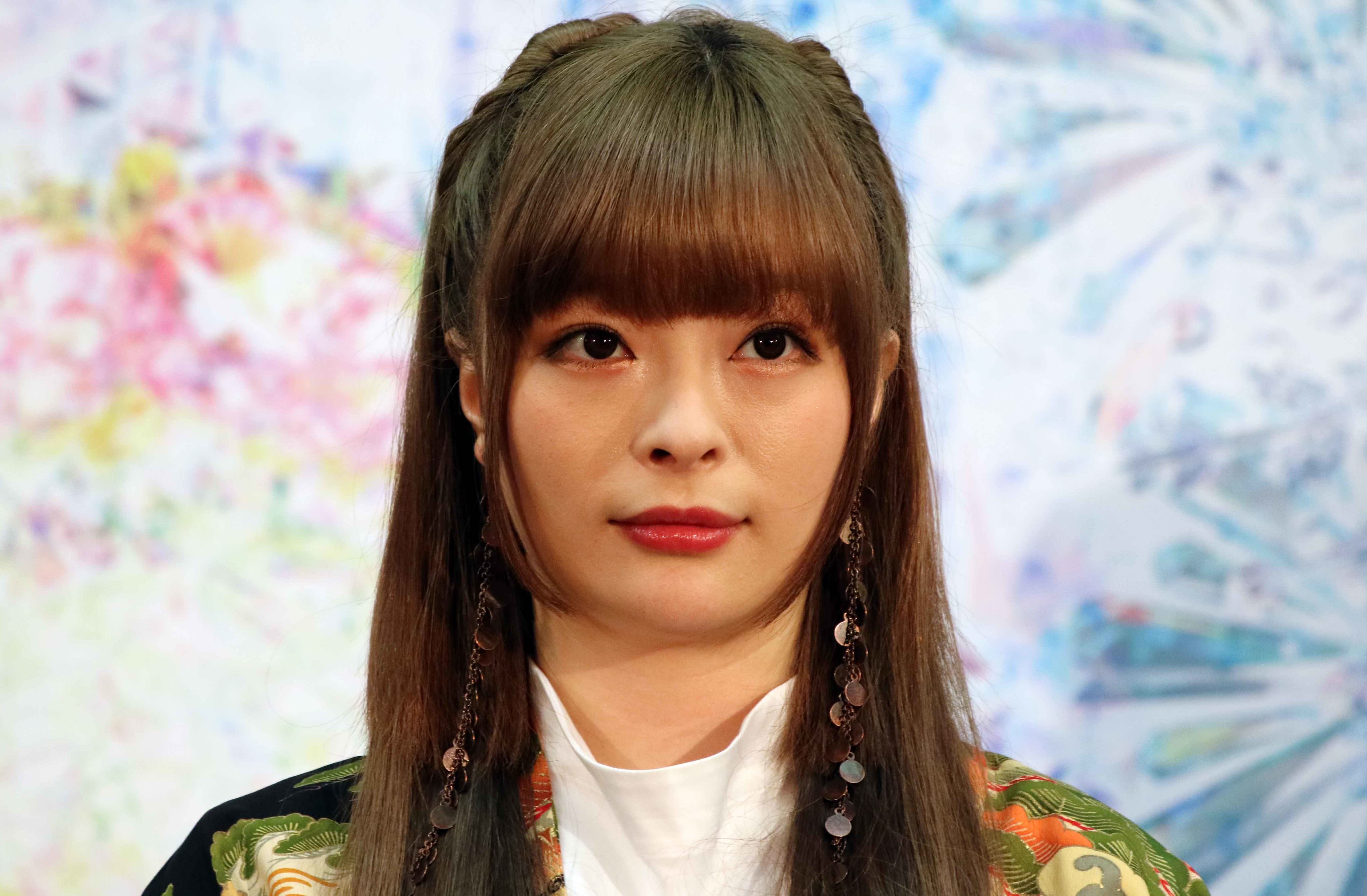 きゃりーぱみゅぱみゅ 完全にオトナな姿に驚きの声 雰囲気違う ニコニコニュース
