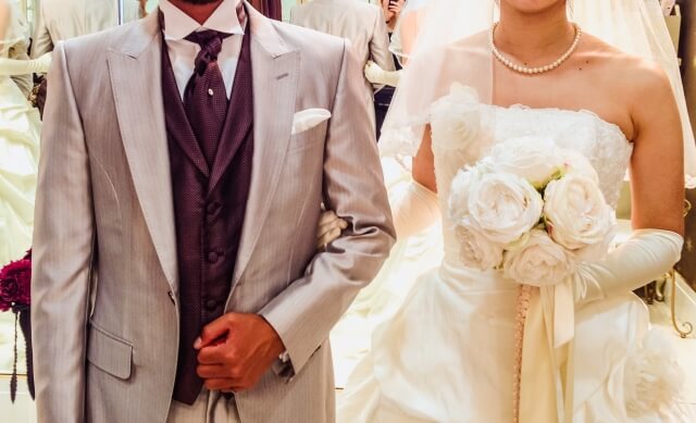 新型コロナ禍の真っ只中 都内での結婚式に誘われたら 新郎新婦の心境を思うと複雑な気持ちに ニコニコニュース