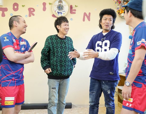 いろはに千鳥名物 ガチンコ卓球 で 初登場のトータルテンボスと対決 いろはに千鳥 ニコニコニュース